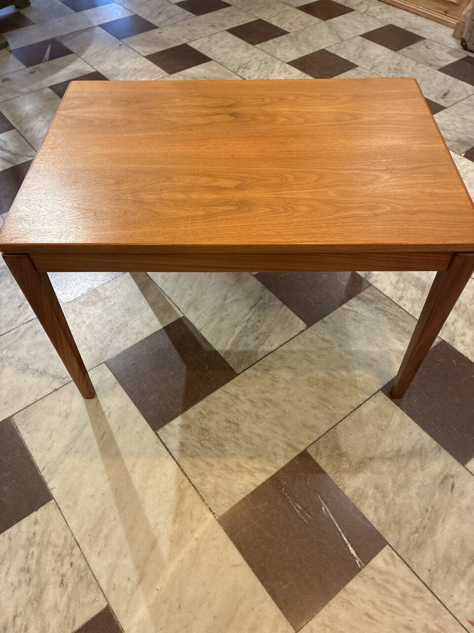 Retrobord i teak